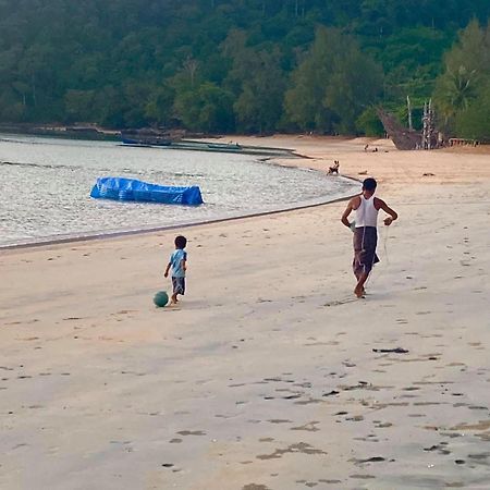 Starlight Beach Resort Koh Phayam Buitenkant foto