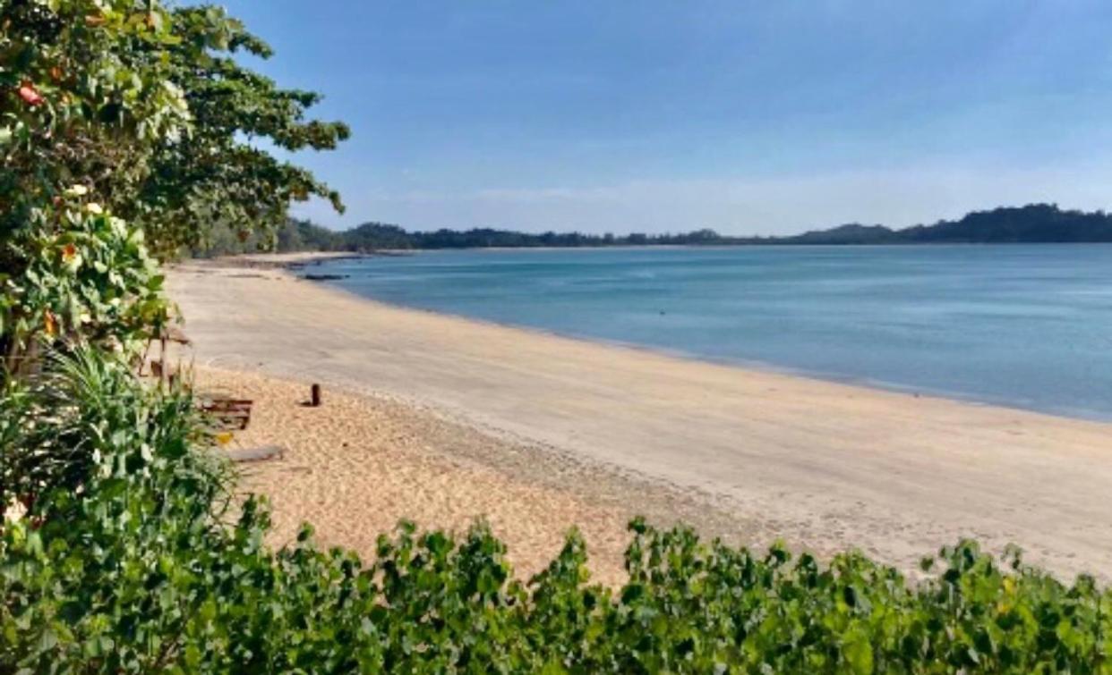 Starlight Beach Resort Koh Phayam Buitenkant foto